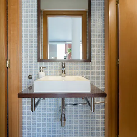 Unique - Stylish Seafront Duplex * Barcelona
